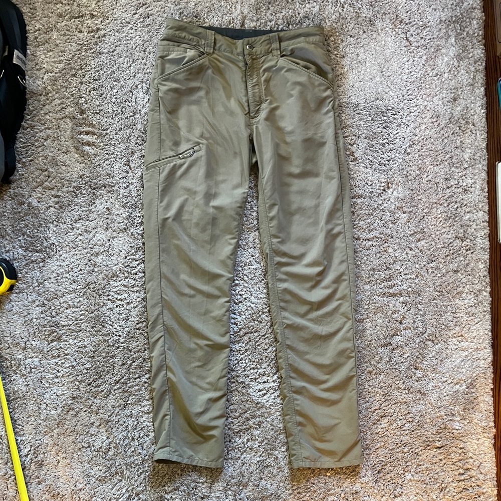 Patagonia lightweight pants 32x32